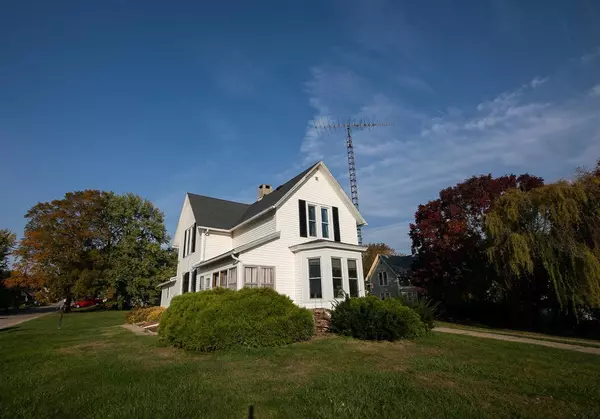 Mineral Point, WI 53565,1005 S Wisconsin Street