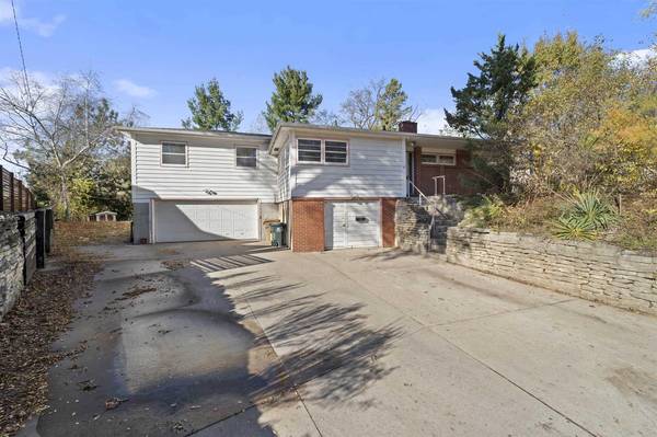 322 N Hillside Terrace, Madison, WI 53705