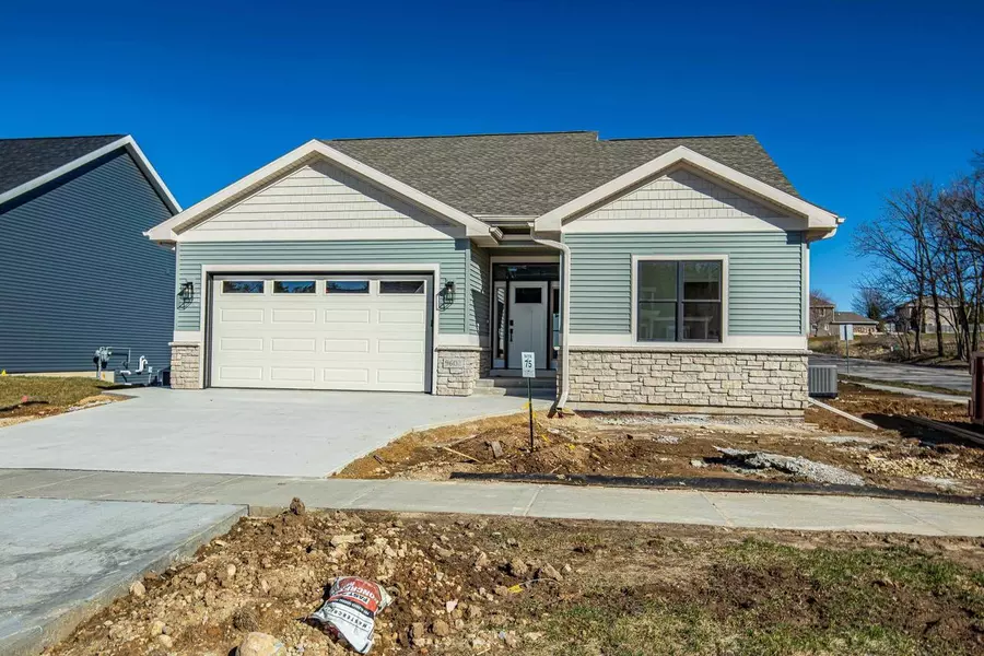 9602 Grey Kestrel Drive, Verona, WI 53593