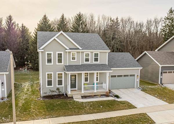 9425 Tawny Acorn Drive, Verona, WI 53593