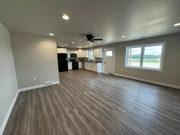 Mineral Point, WI 53565,190 Antoine Street #1