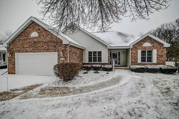 113 Glenn Drive, Cottage Grove, WI 53527