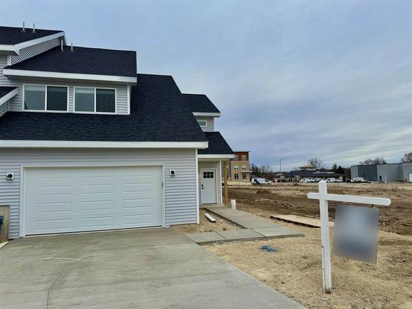 224 N Bergamont Boulevard, Oregon, WI 53575