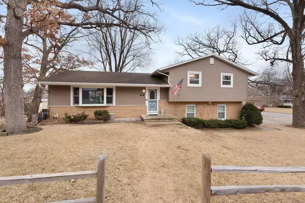 Mcfarland, WI 53558,5307 Timber Lane