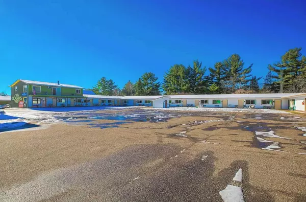 Tomahawk, WI 54487,833 N 4th St Street