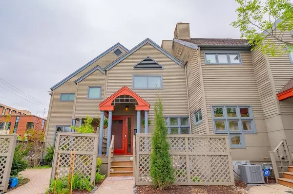 302 N Pinckney Street, Madison, WI 53703