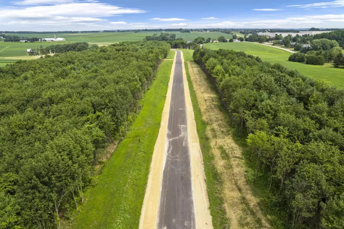 Dodgeville, WI 53533,L18 Jay Drive