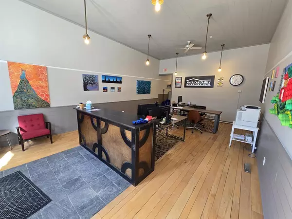 Mineral Point, WI 53565,206 Commerce Street