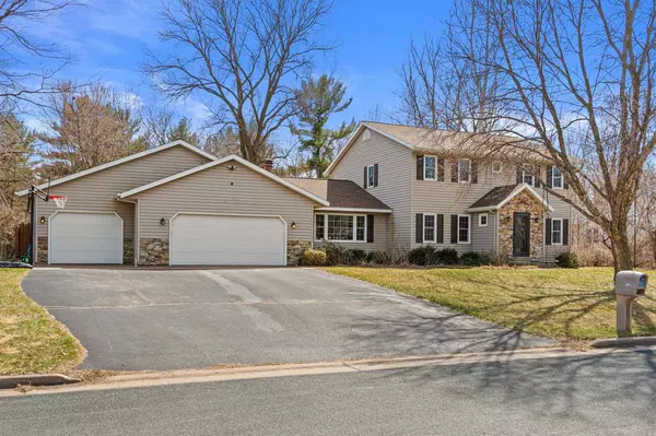 801 Brentwood Drive, Port Edwards, WI 54469