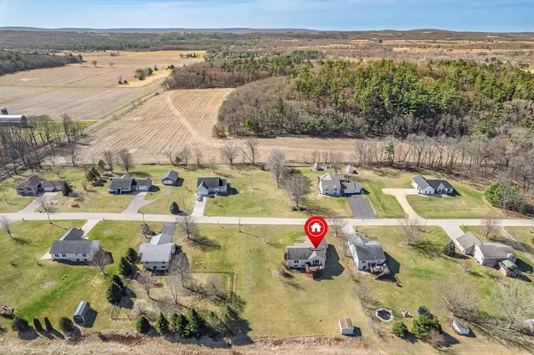 Reedsburg, WI 53959,E8066 E Lake Virginia Road