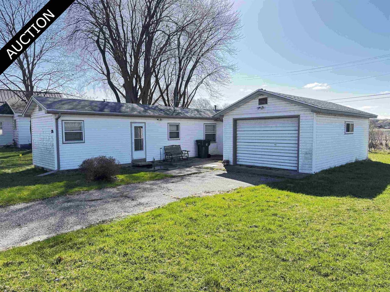 126 W Montello Street, Montello, WI 53949