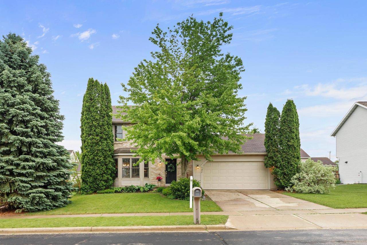742 Leeward Lane, Oregon, WI 53575