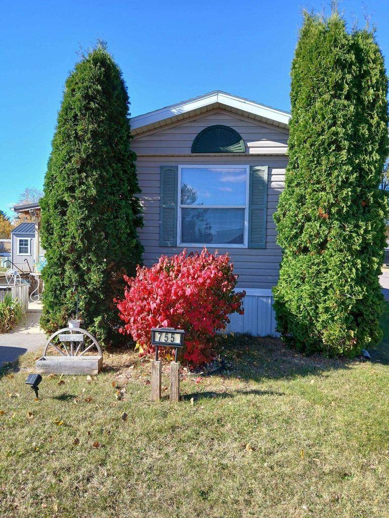 755 Lisa Square, Tomah, WI 54660