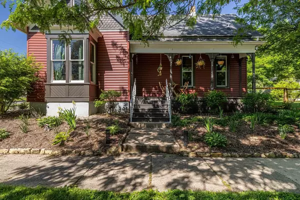 New Glarus, WI 53574,819 1st Street