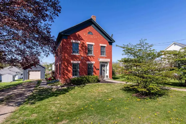 Shullsburg, WI 53586,320 W Harrison Street