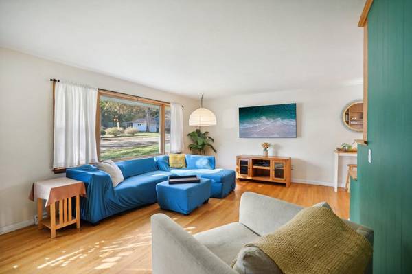 1418 Mayfield Lane, Madison, WI 53704