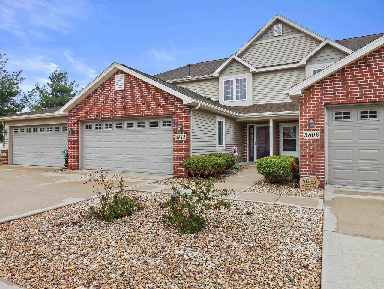 5812 Holscher Road, Mcfarland, WI 53558