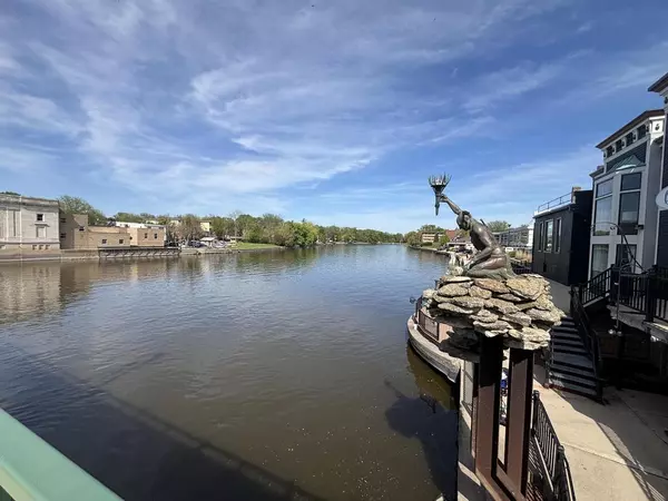 Fort Atkinson, WI 53538,622 Maple Street