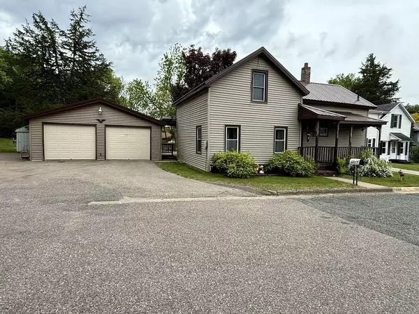 105 Cliff Street, Camp Douglas, WI 54618