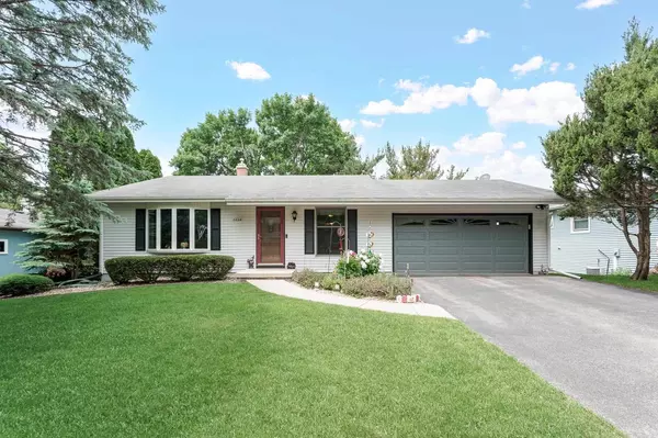 2806 Maple Grove Drive, Madison, WI 53719
