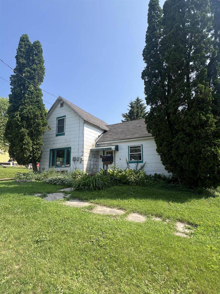 530 Wisconsin Street, Columbus, WI 53925