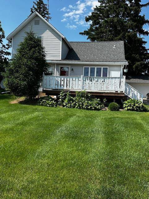 101 2nd St Friesland Street, Friesland, WI 53935