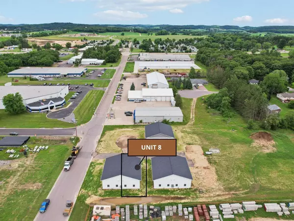 Reedsburg, WI 53959,Unit #8 407 S Wengel Drive #8