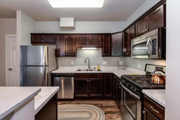 Fitchburg, WI 53711,5192 Sassafras Drive #311