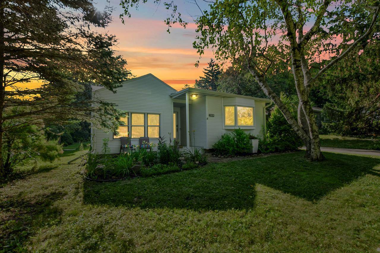 401 Merrill Crest Drive, Madison, WI 53705