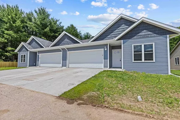 602 E Madison Avenue #38, Milton, WI 53563