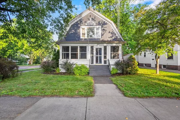 146 S Willow Street, Reedsburg, WI 53959