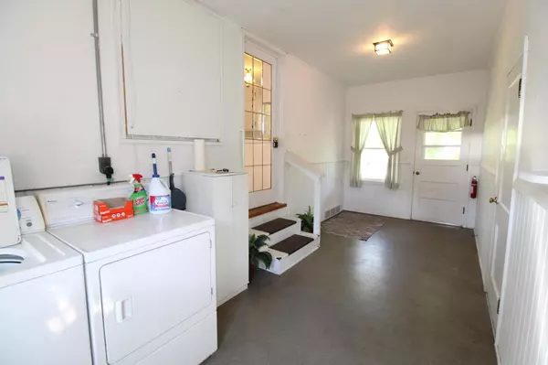 Oxford, WI 53952,206 E Ormsby Street