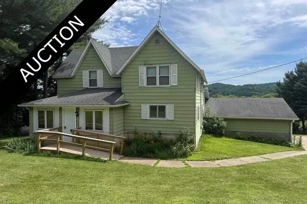 S9484 Highway 23, Plain, WI 53577