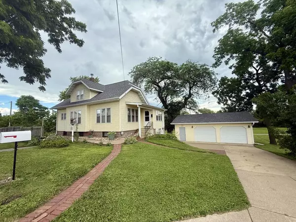 Tomah, WI 54660,424 E Nott Street