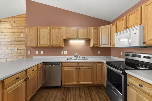 Fort Atkinson, WI 53538,1604 Commonwealth Drive #5