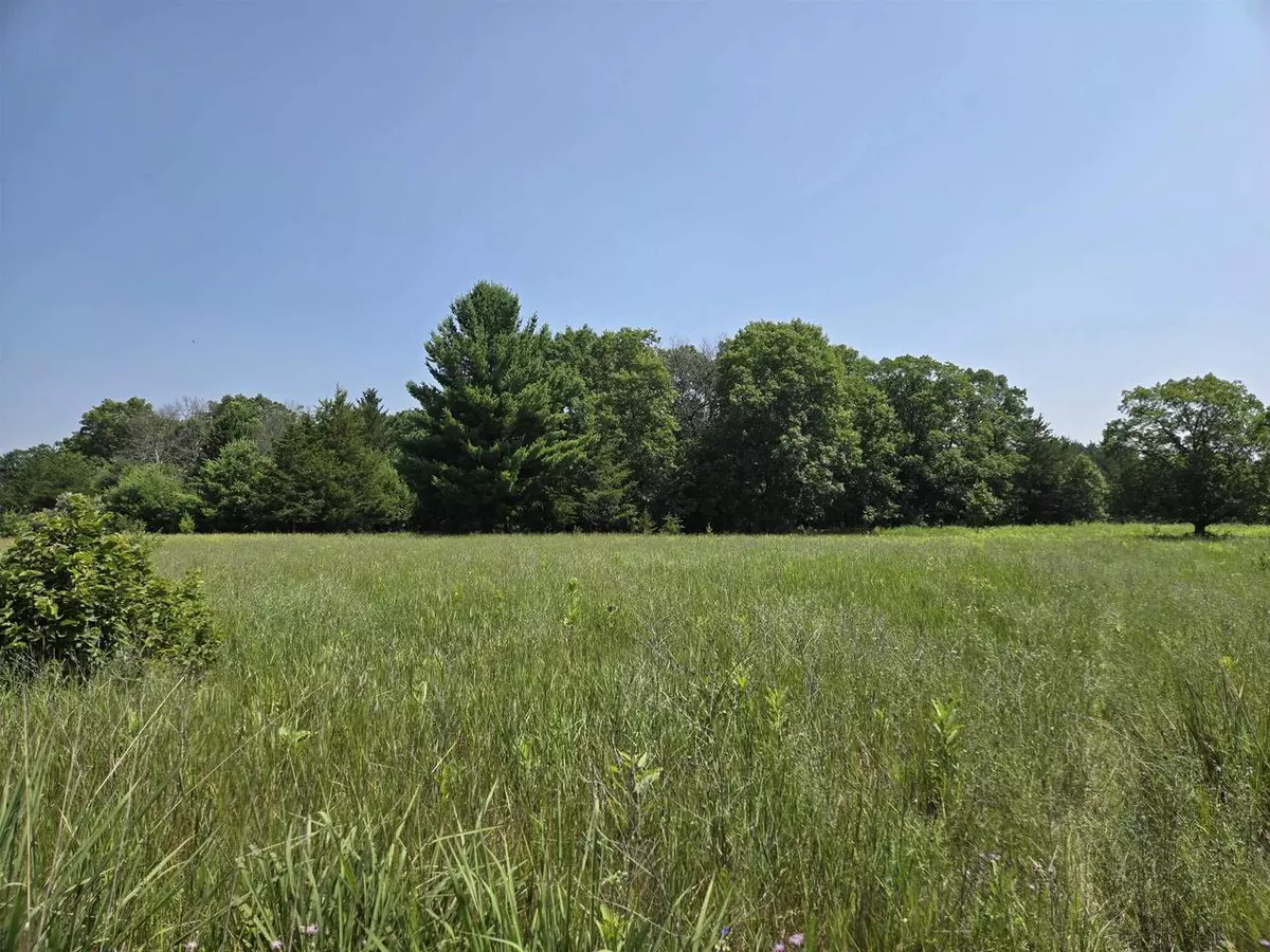 Oxford, WI 53952,0 5th Lane