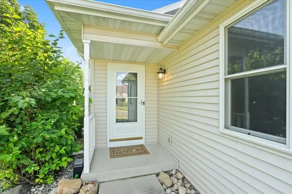 1115 Drumlin Drive, Verona, WI 53593