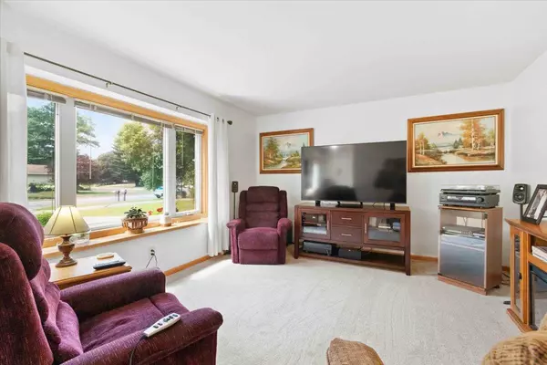 Friendship, WI 53934,402 B Quincy Street