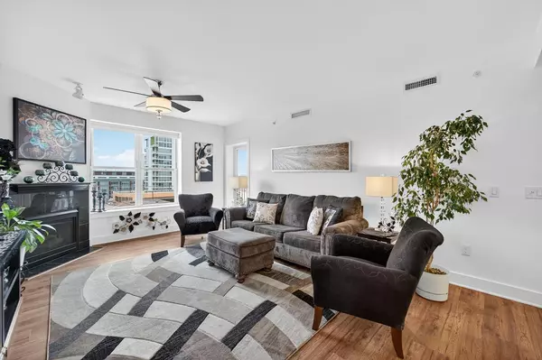 333 W Mifflin Street #9070, Madison, WI 53703