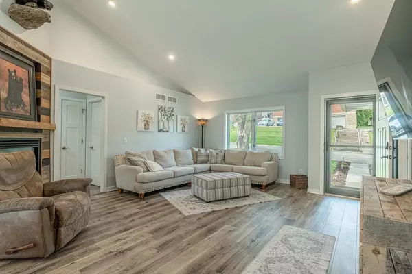 New Glarus, WI 53574,405 7th Avenue #C