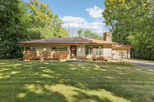 2600 Brookside Lane, Brookfield, WI 53005