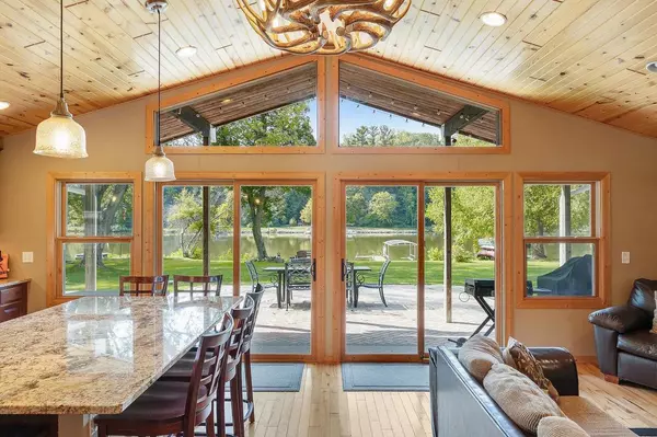 La Valle, WI 53941,S445 Warbler Court