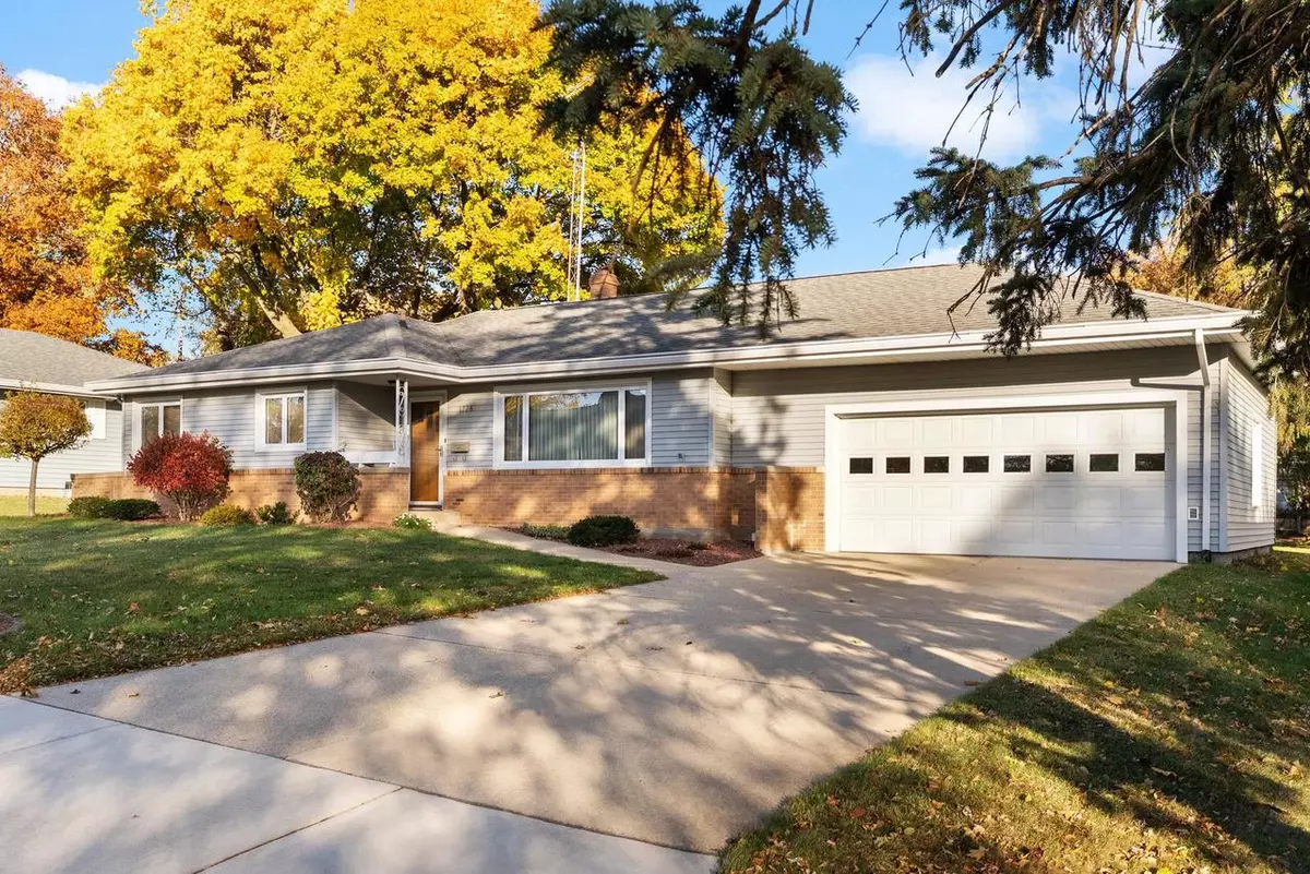 Monroe, WI 53566,1726 Country Lane