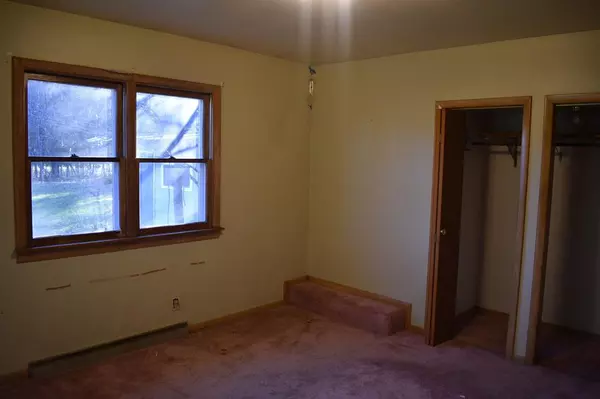 Nekoosa, WI 54457,1344 S Section Street