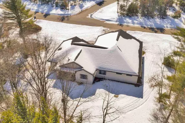 Wisconsin Rapids, WI 54494,4521 GRAND PINE DRIVE