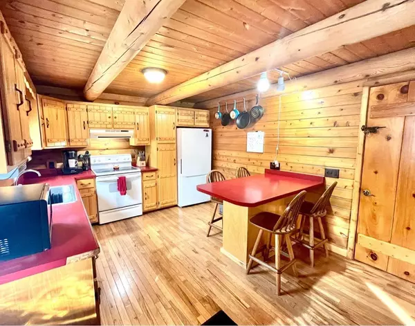 Stratford, WI 54484,127040 TWINS LANE