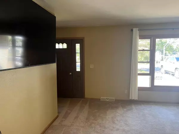 Weston, WI 54476,5307 LINDA STREET