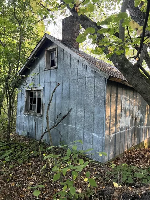 Amherst Junction, WI 54407,9172 ROLLING HILLS ROAD