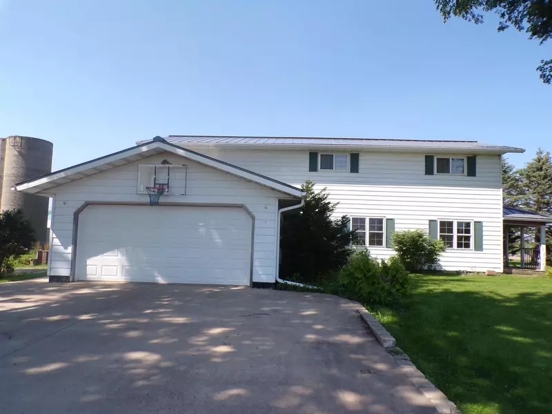 W5706 DOVE ROAD, Greenwood, WI 54437