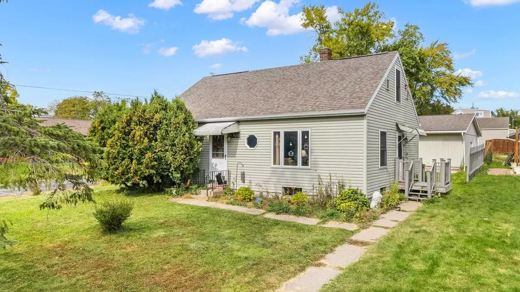 827 WESTERN STREET, Marshfield, WI 54449